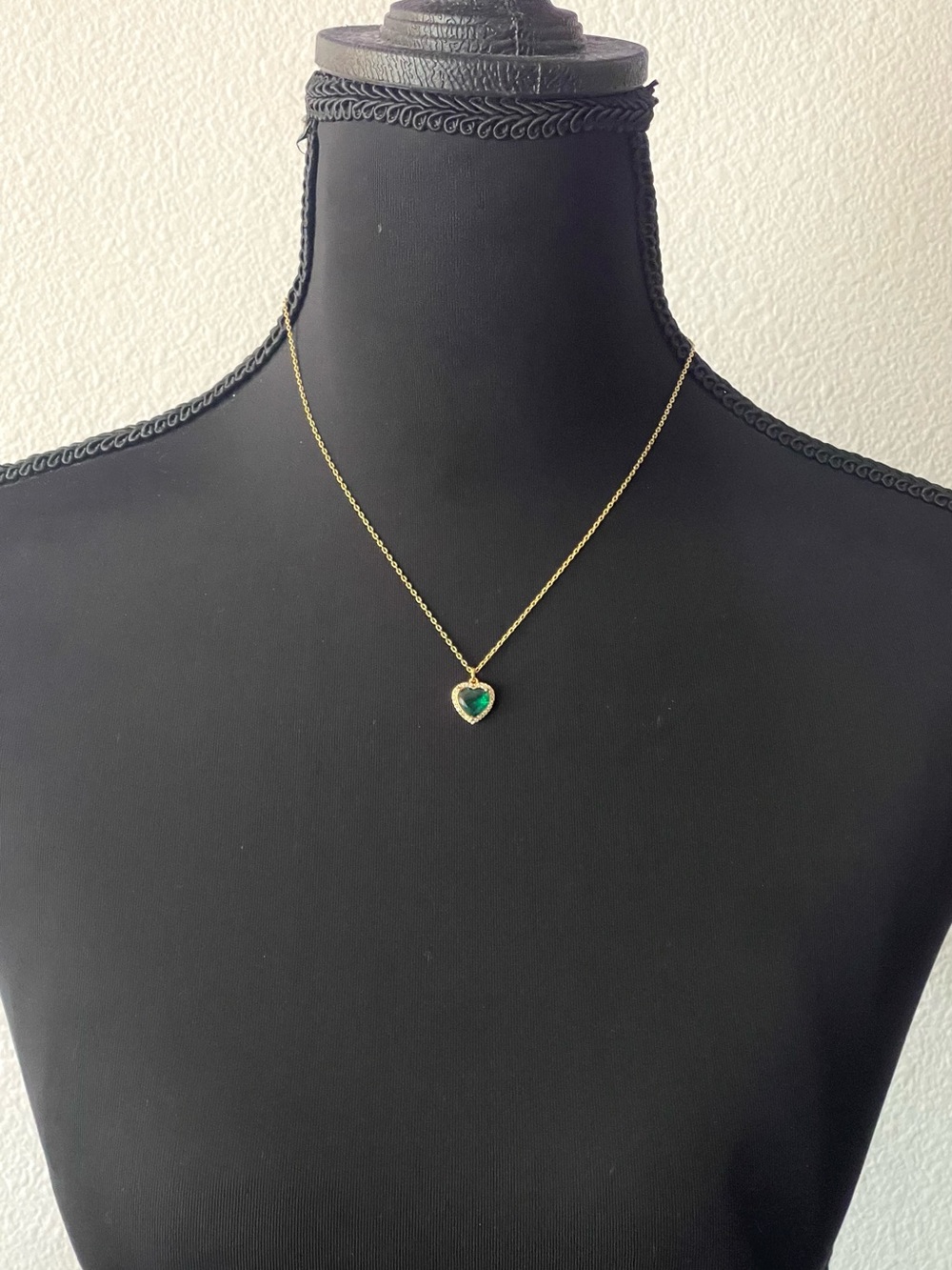 kate spade Gold Heart Necklace with Green Heart Stone